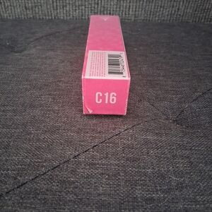 Jeffree Star Concealer - Shade C16